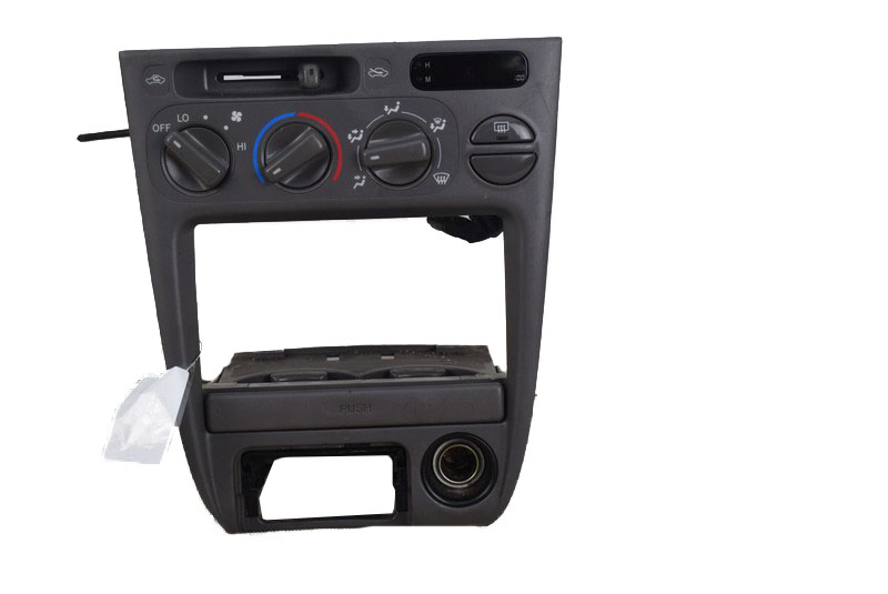 PANEL STEROWANIA NAWIEWU TOYOTA COROLLA E11 98R