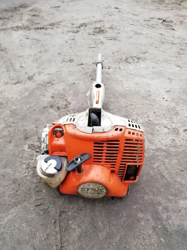 Stihl KM 56 RC - Silnik Kombi System
