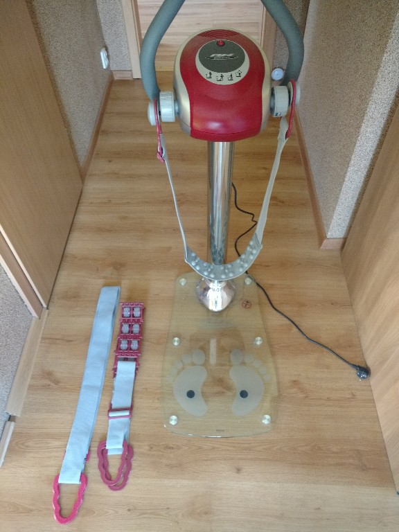 Masażer stojący "BH fitness G225"