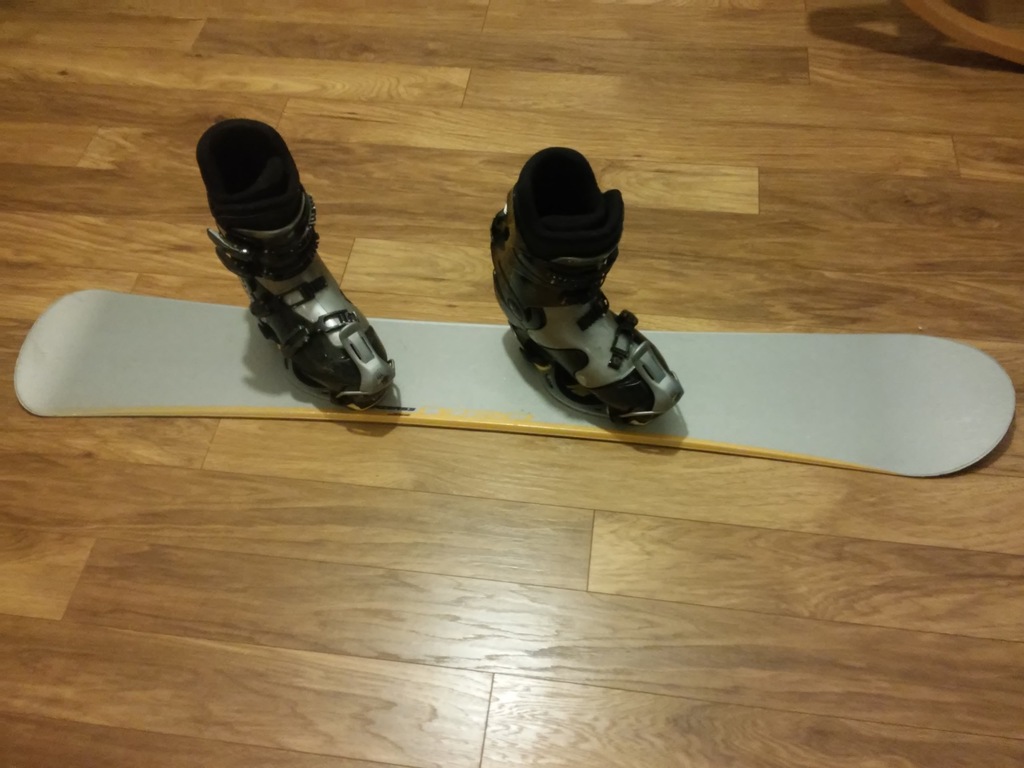 deska snowboardowa NITRO 152 cm z wiązaniami+buty