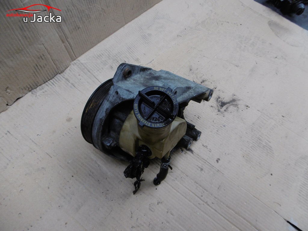 POMPA WSPOMAGANIA FORD TAURUS 3,8 V6