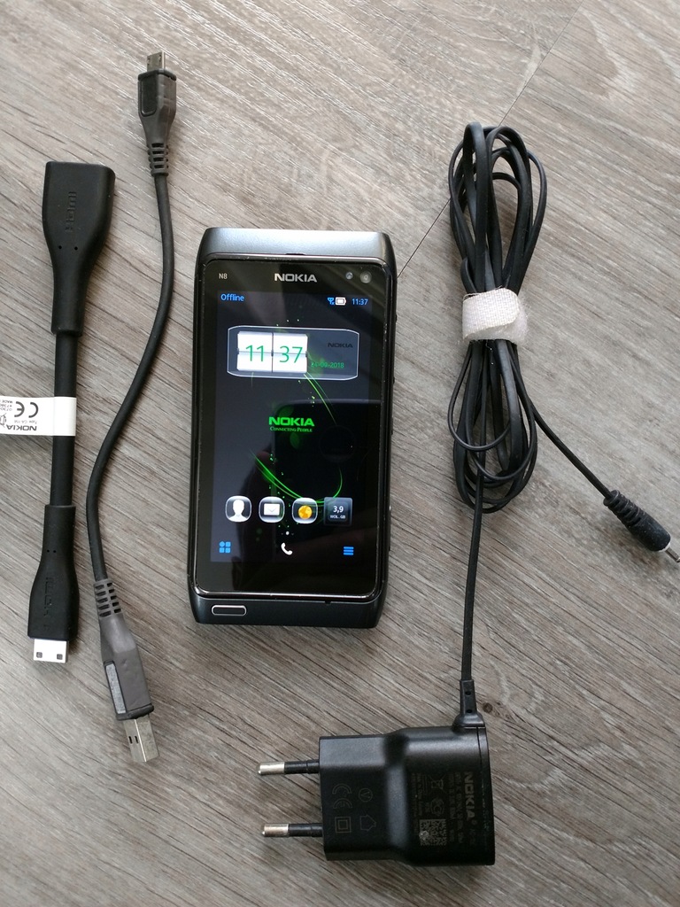 Nokia N8-00 PL Belle Delight v6.4 + akcesoria