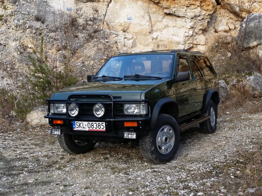 Спойлер nissan terrano 3