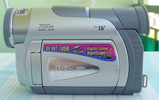 Kamera JVC model GR - D40E