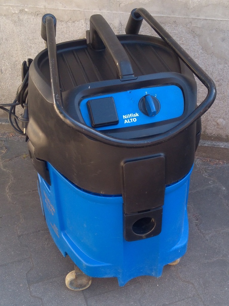odkurzacz Nilfisk Alto Attix 5 z elektrogniazdem 7395617763