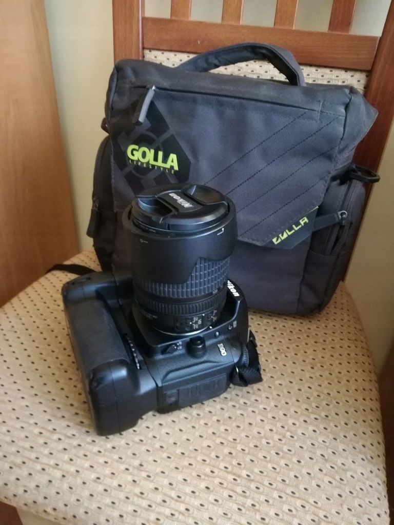 NIKON D 90 Z GRIPEM TORBĄ. przebieg 4000 Perfect
