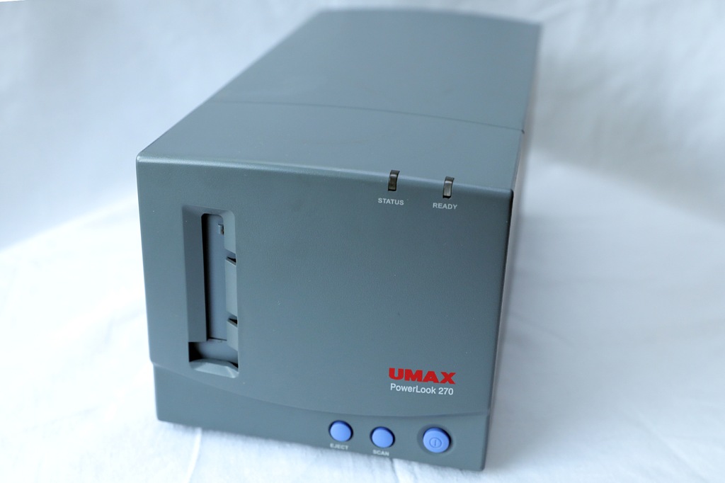 Skaner FoTo UMAX-PowerLook 270+SilverFast 6 JEDYNY