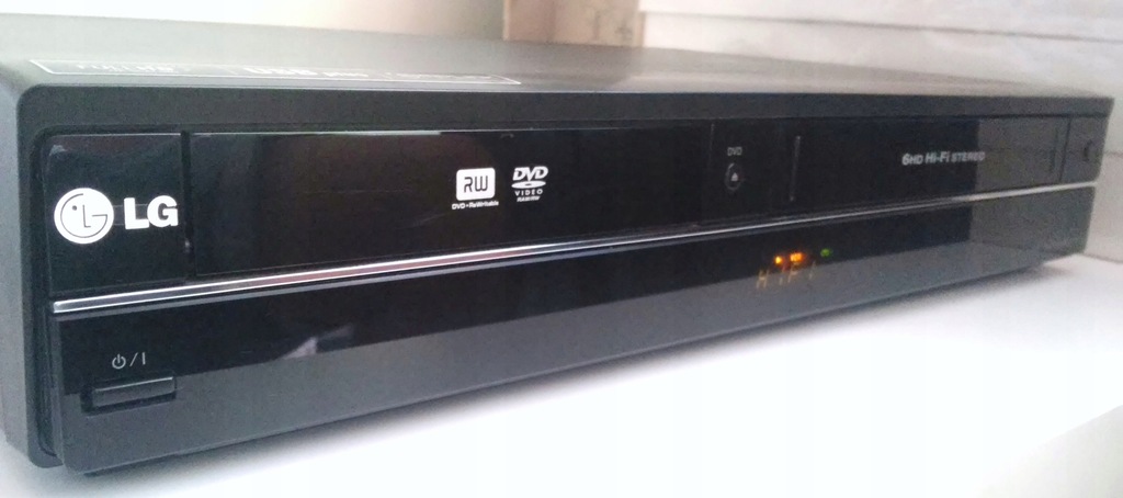 NAGRYWARKA VHS/DVD LG RC 389 H_HDMI_DIVX_MENU PL