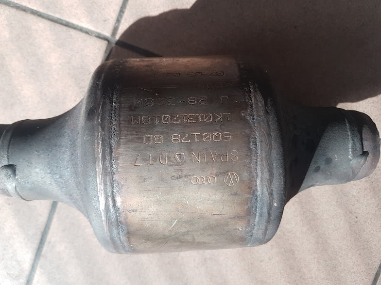 VW AUDI KATALIZATOR 6Q0178GD 1K0131701BM
