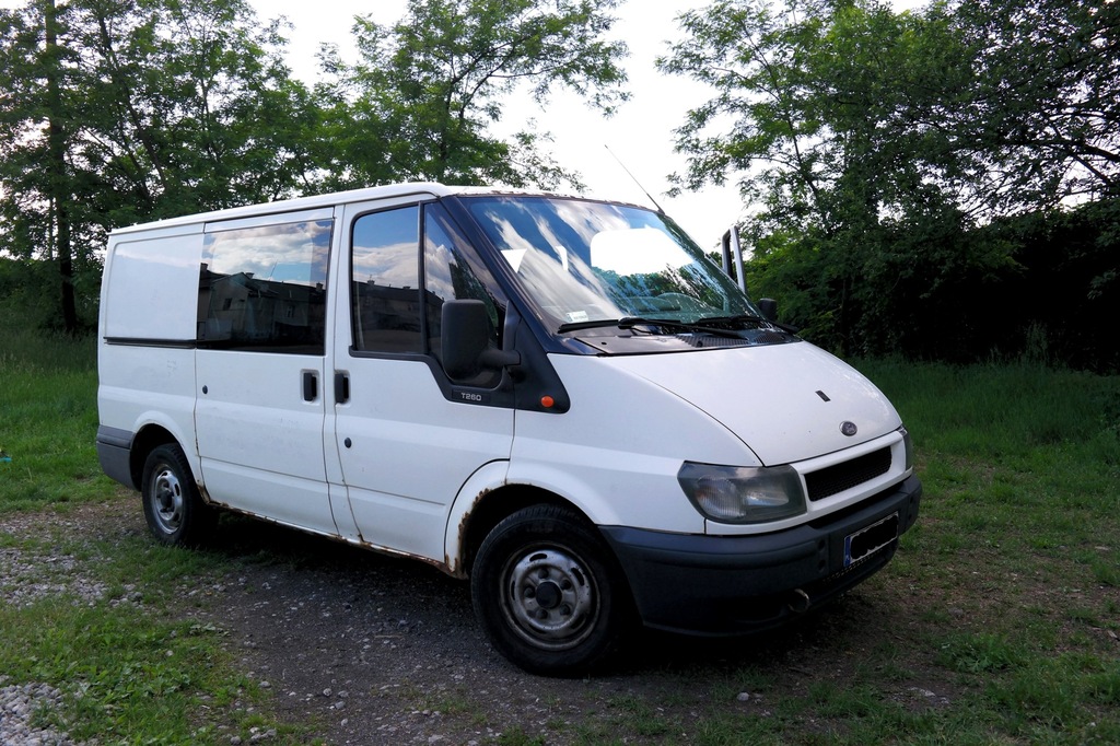 Ford Transit 2002 r. 6-osobowy, wersja V