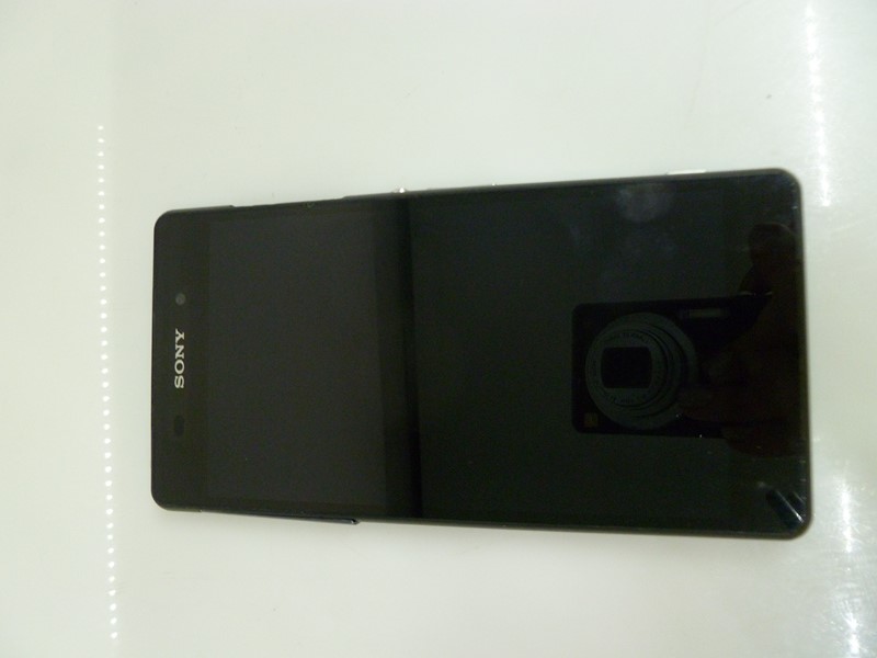 SONY XPERIA Z2 USZKODZONA