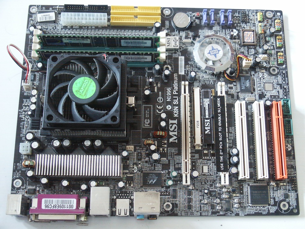 MSI MS-7100 K8N SLI Platinum Athlon 3000+ SATA/DDR 7214793709