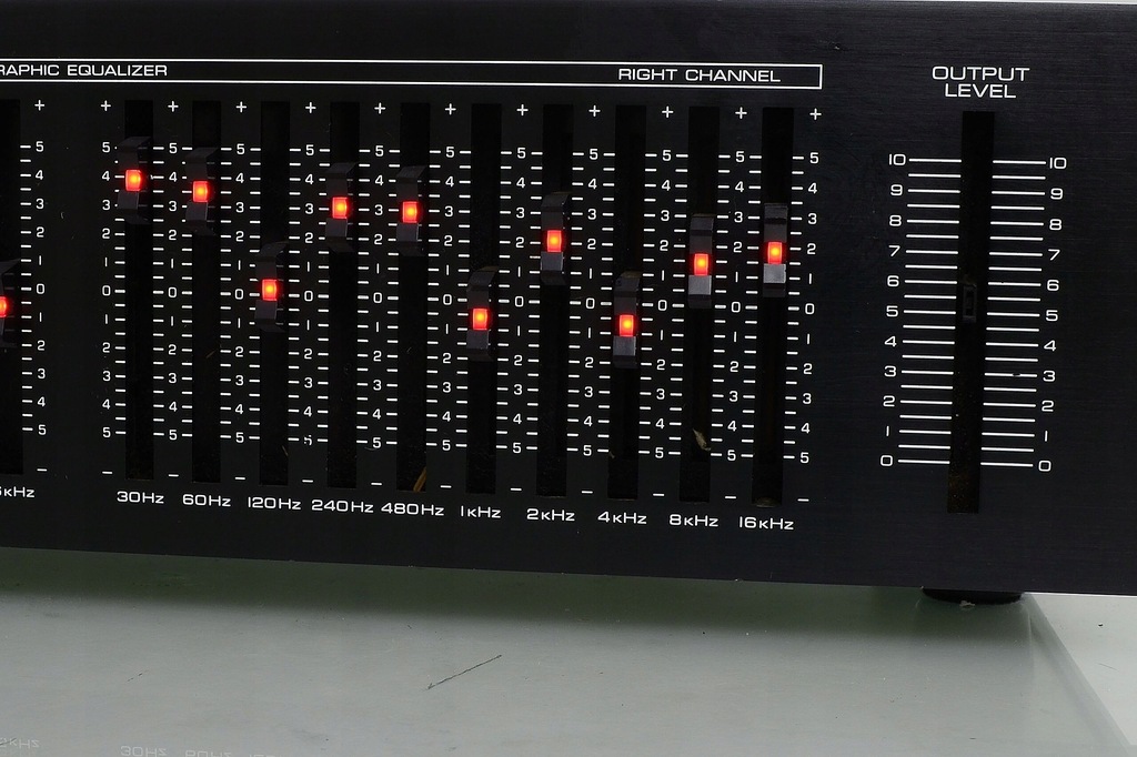 Yamaha GE30 Stereo Graphic Equalizer (198689) 7579392111