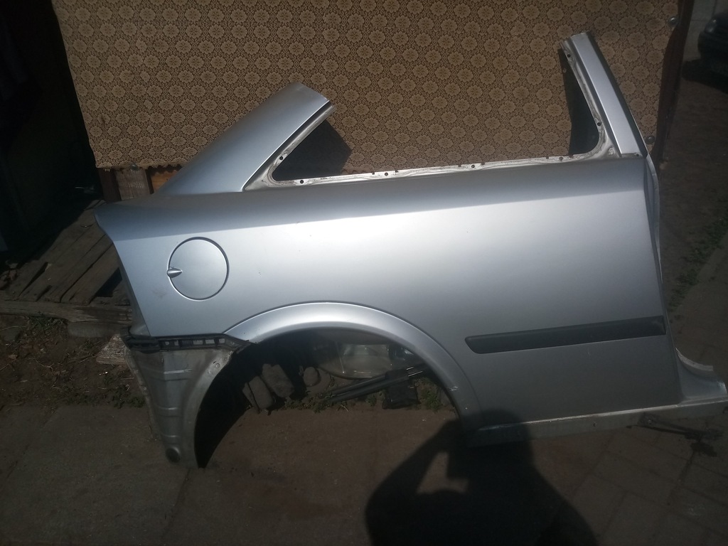 Błotnik tylny prawy astra II g 3d hb