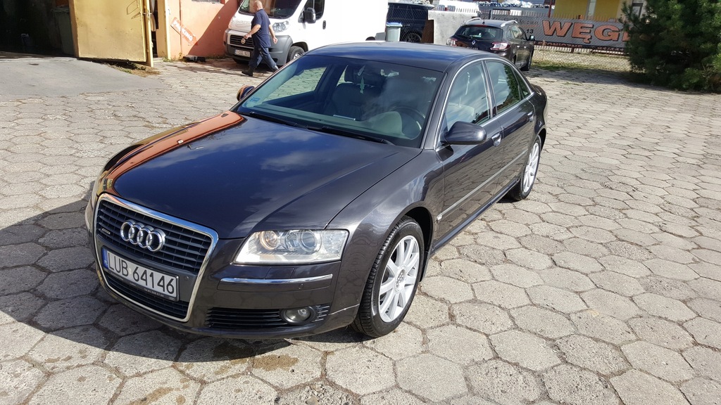 Audi A8 D3 2007r. 3,0TDI Quatro, Automat, BOSE