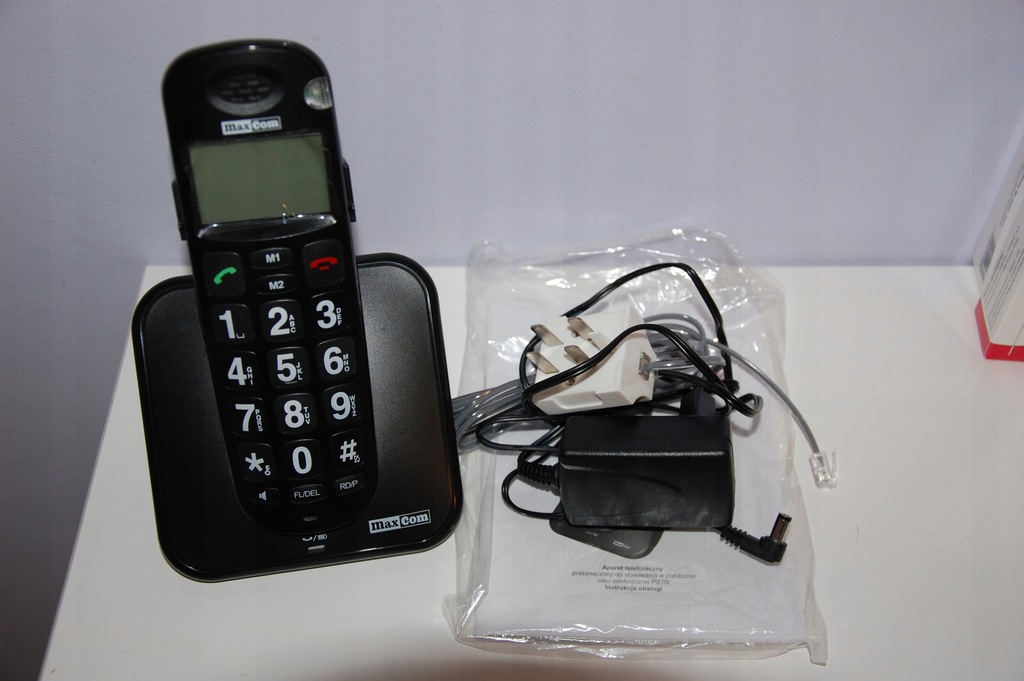 BEZPRZEWODOWY TELEFON STACJONARNY MAXCOM MC6810