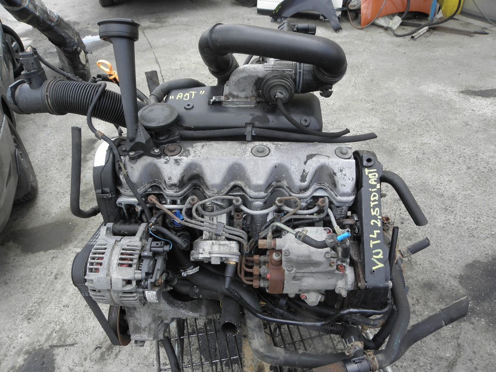 VW T4 2.5 AJT silnik motor kompletny 7334246620