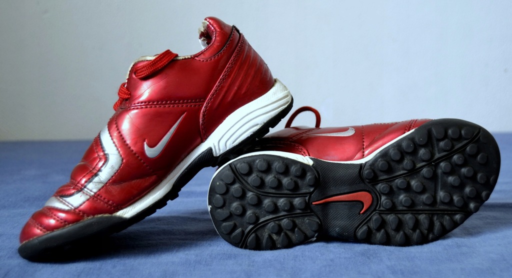 nike total 90 shift