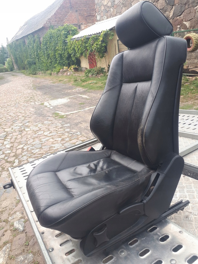 MERCEDES W202 SPORT KOMBI FOTEL KIEROWCY GRZANY