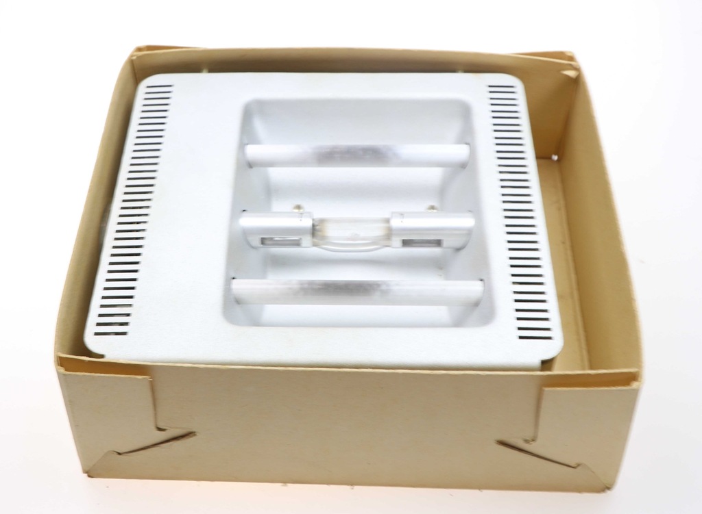 Lampa kwarcowa THELTA import z NRD sprawna