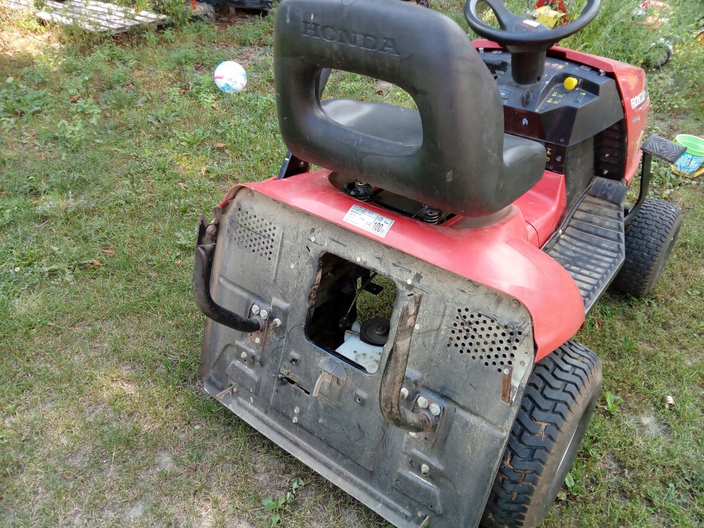 Traktorek,kosiarka Honda 2216,na częścisilnik