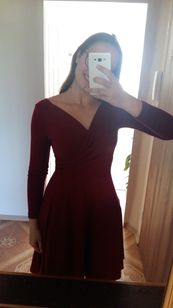 Sukienka Aeterie rozmiar S model Gerbera Bordeaux