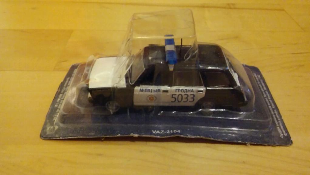KULTOWE WOZY POLICYJNE NR 36 Lada WAZ 2104