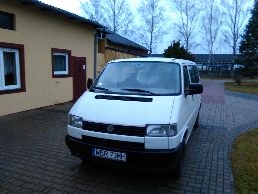 VW T4 LONG 2.4 diesel. 9cio osobowy