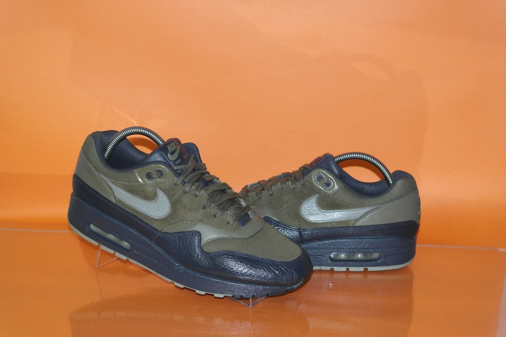 nike air max 1 olive