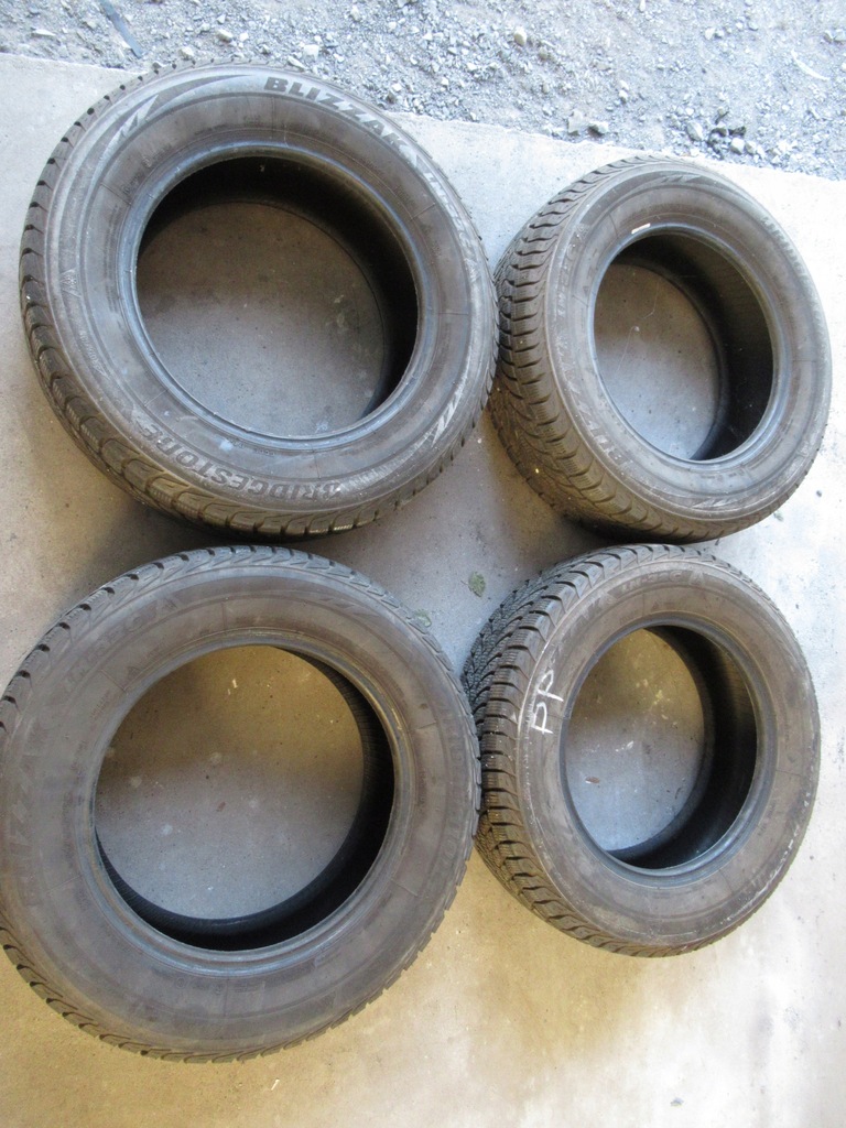 opony zimowe 215/65/16 C Trafic
