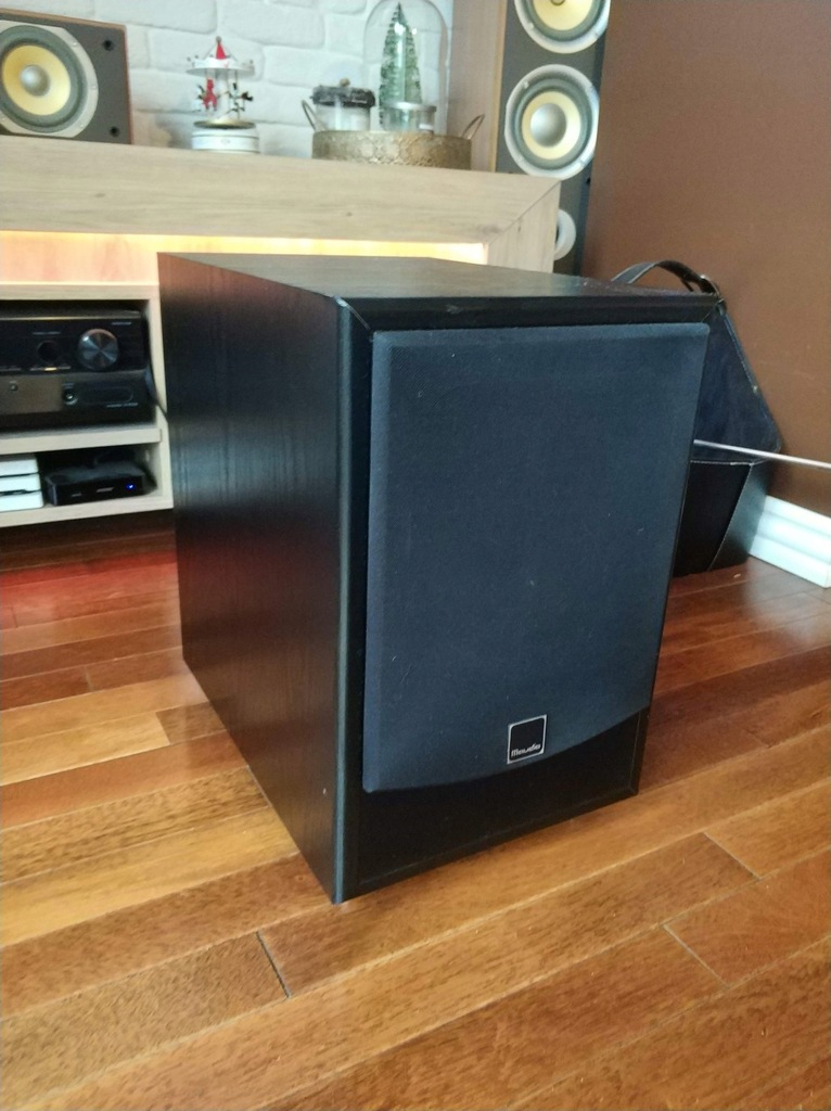 MOCNY subwoofer aktywny M-AUDIO SUB-8 Czarny
