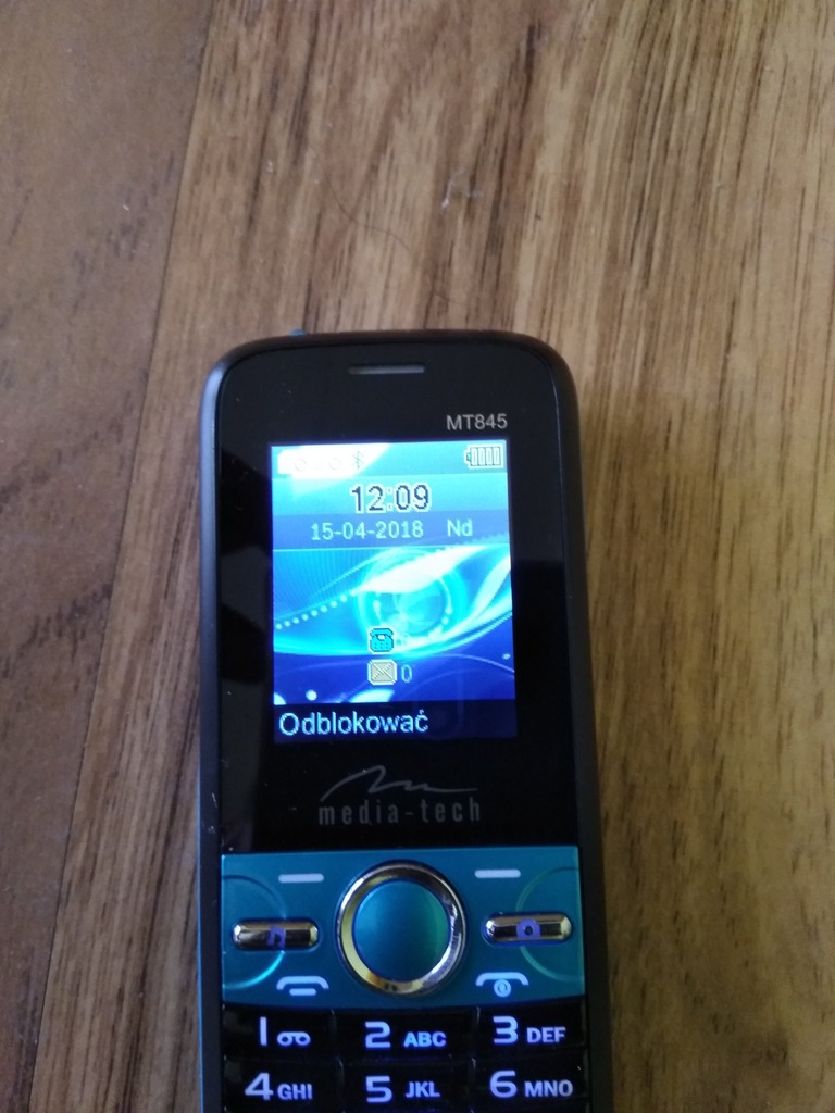 TELEFON MEDIA-TECH MT845 .DUAL SIM