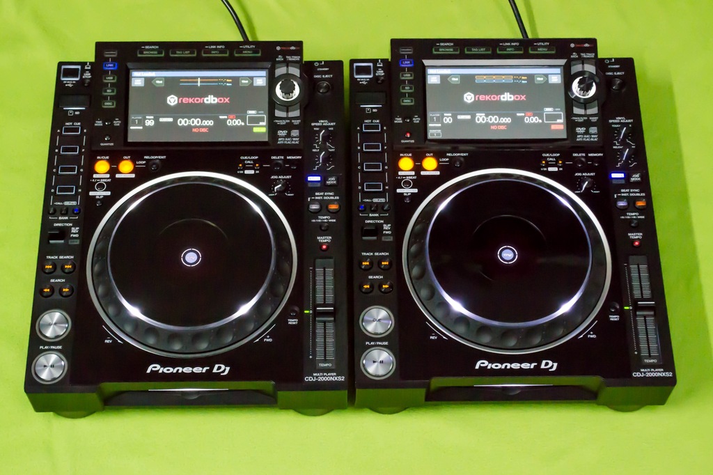 2 X PIONEER CDJ 2000 NEXUS 2 GWARANCJA CDJ2000 NX2