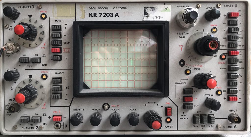 Oscyloskop KR 7203 A. Radiotechnika.