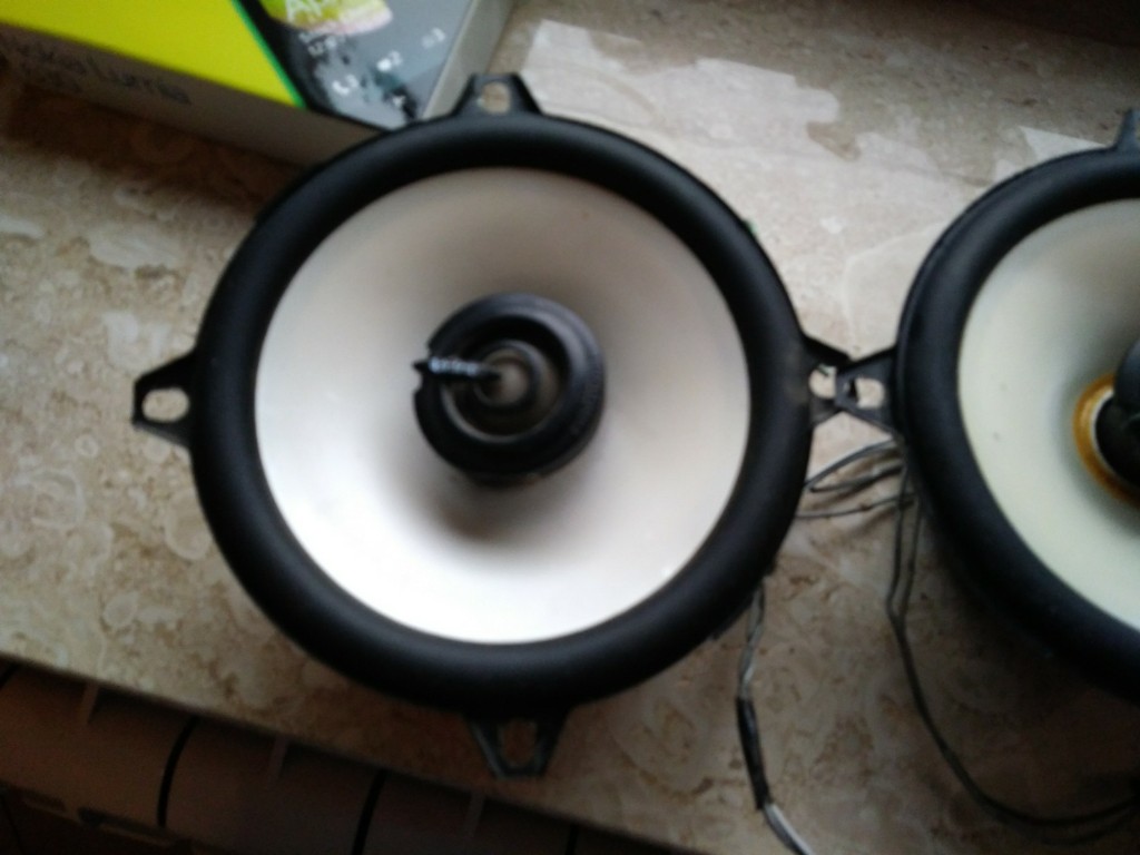 Infinity 552i