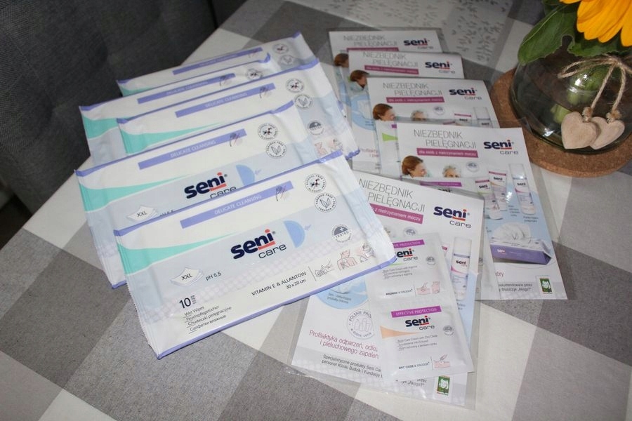 Seni Care chusteczki po 50szt. + próbki Seni Care