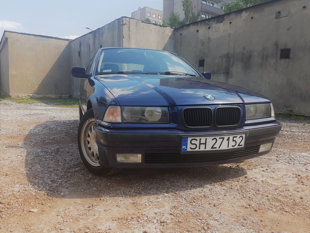 BMW E36 Compact 318ti M44 (is)