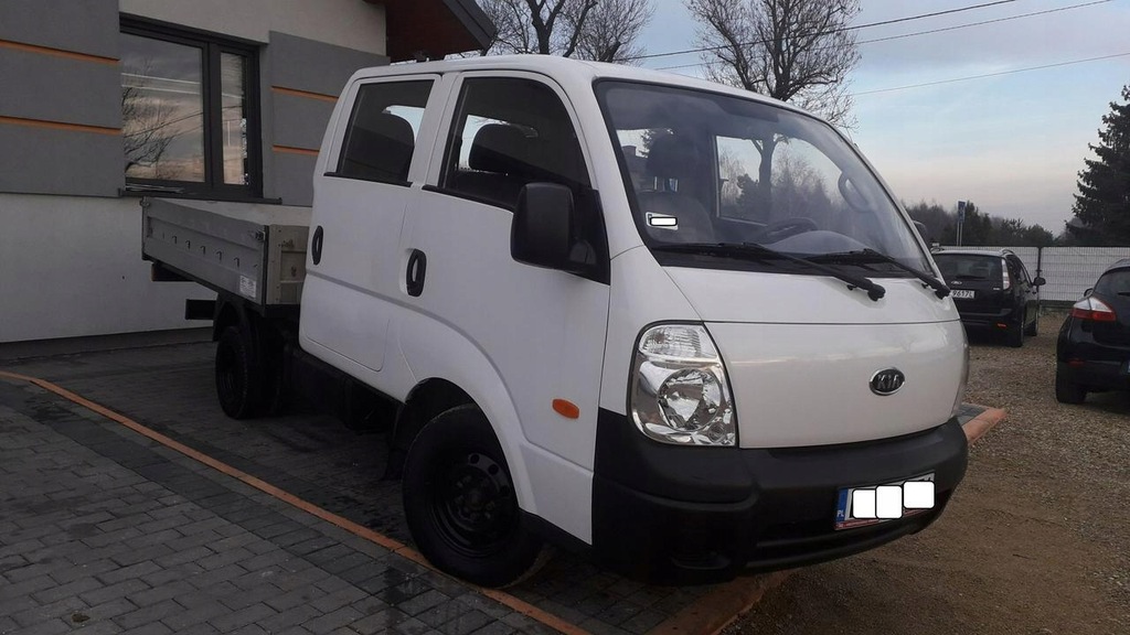 Kia K-2900 ładowność 1450 kg , paka 250 cm ,
