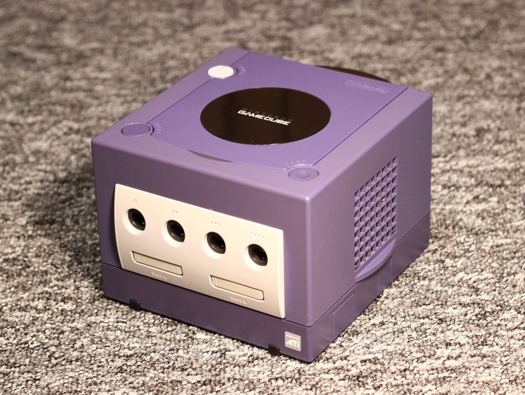Nintendo Gamecube + org zasilacz, pad, kabel i gra