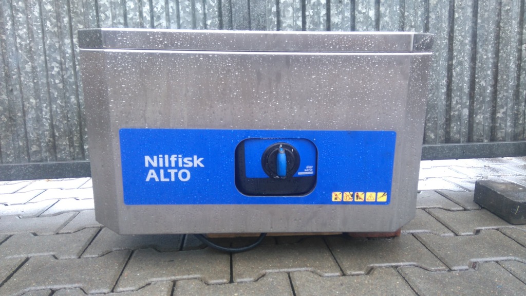 Nilfisk  Uno Booster 5-myjka stacjonarna-karcher