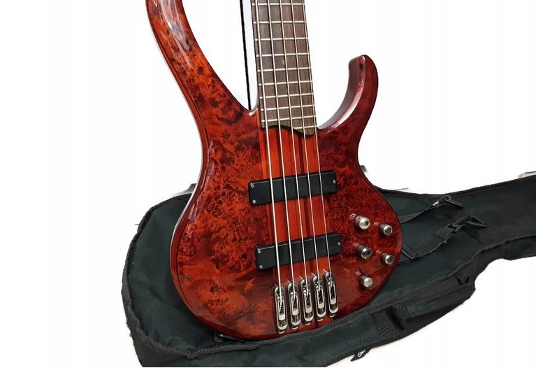 świetna gitara basowa Ibanez BTB 775, 5 strun!