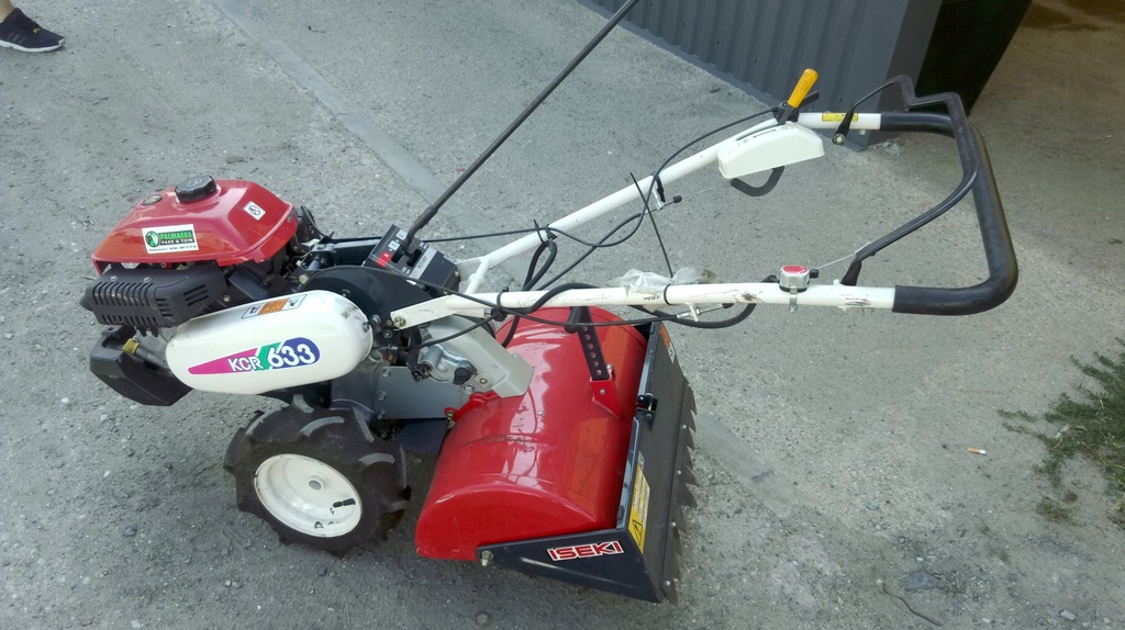 Glebogryzarka Iseki KCR633