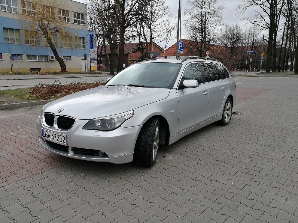 BMW Seria 5 525D KOMBI 200KM 2006 - NAVI XENON !!!