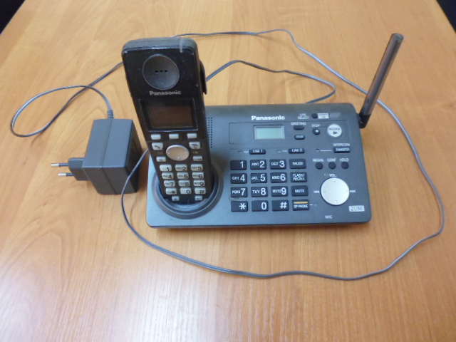 TELEFON BEZPRZEWODOWY PANASONIC KX-TG8280PDT