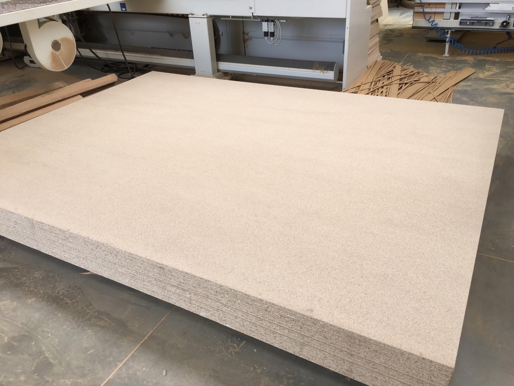 Płyta wiórowa przekładkowa 2.80x2.07