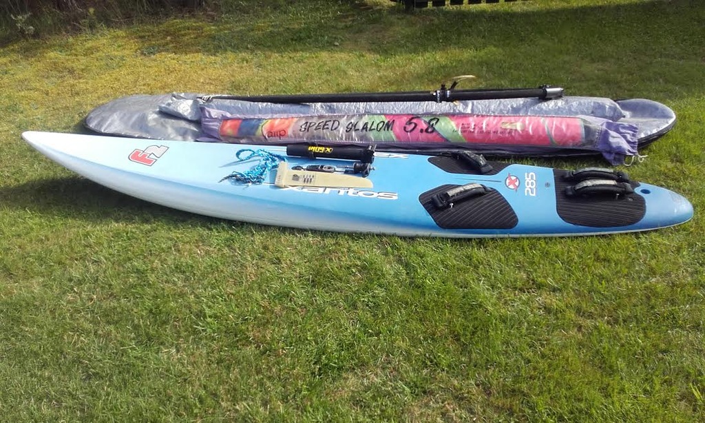 Zestaw windsurfing Xantos F2 285cm 118l, 2 żagle