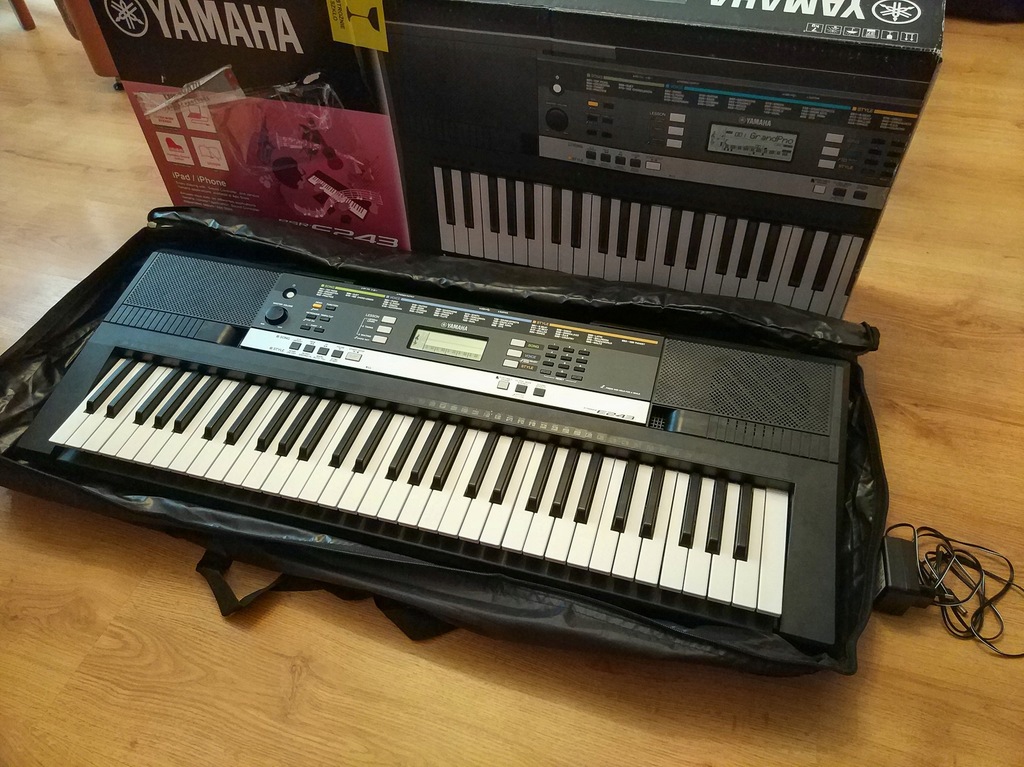 Keyboard YAMAHA E243 - jak nowy!