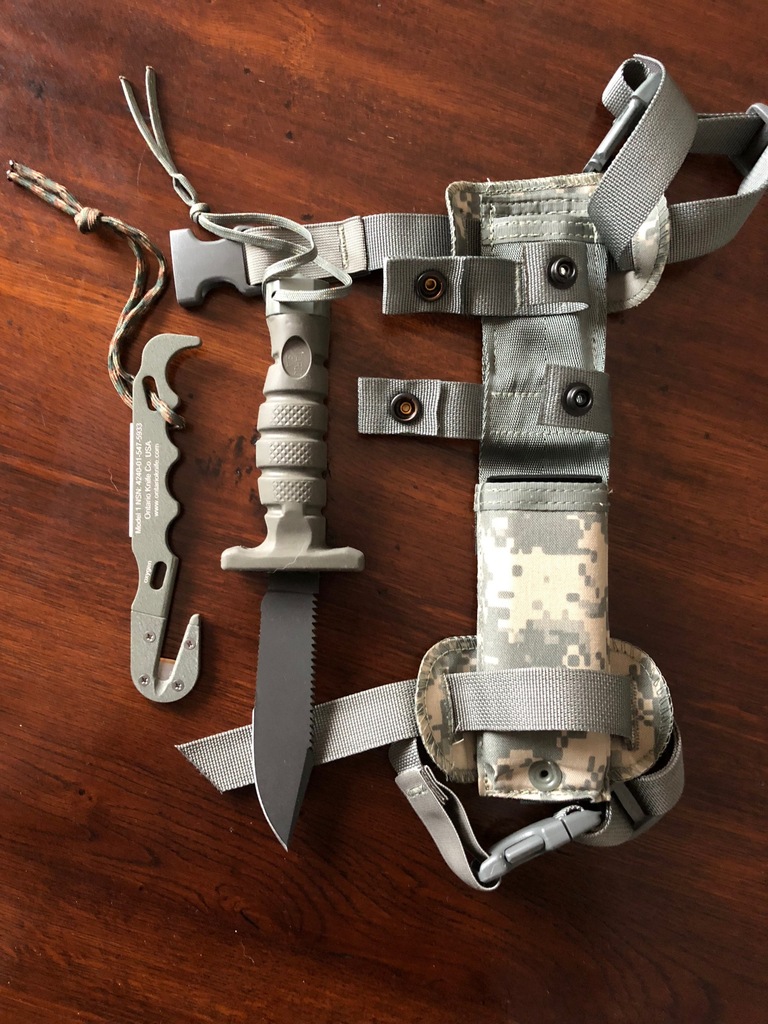 Nóż bagnet Ontario ASEK Survival Knife System