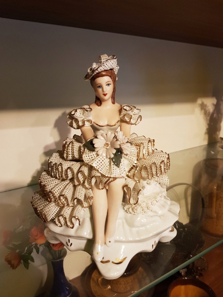 Porcelana Figurka Roceram Alba