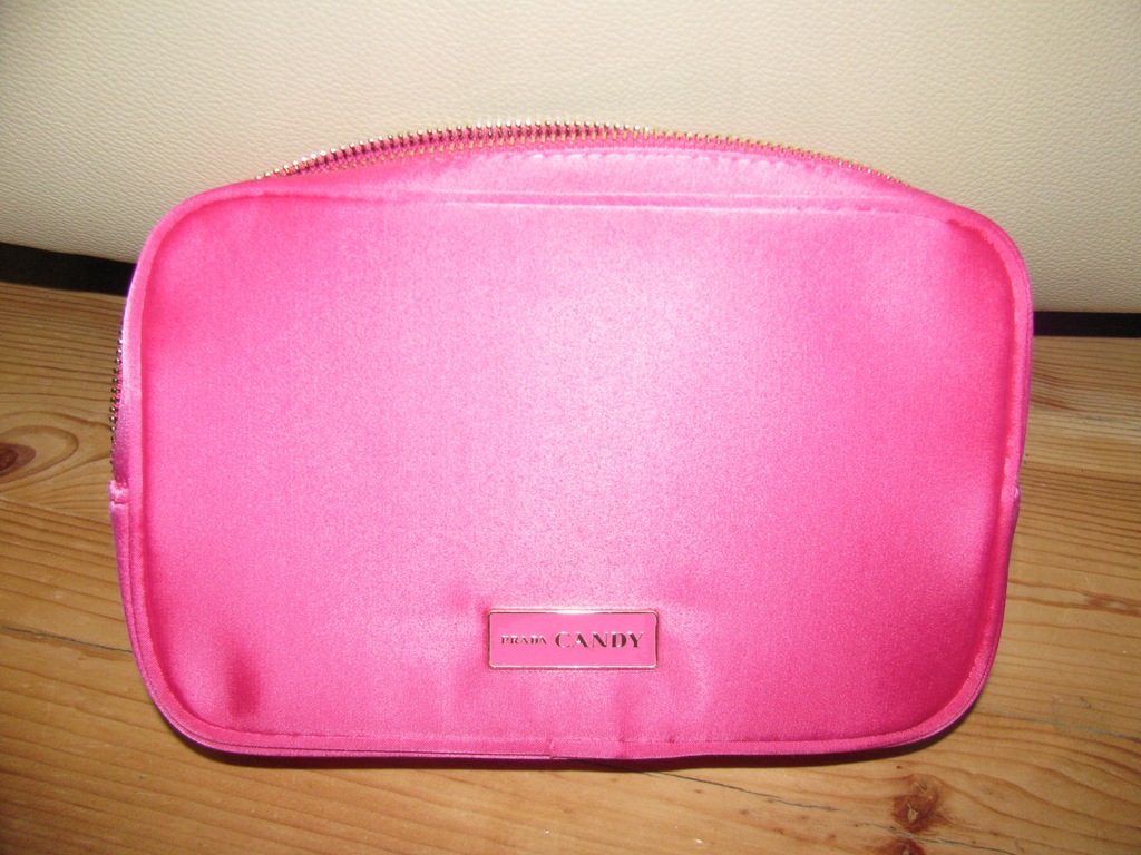 PRADA CANDY różowa KOSMETYCZKA-SASZETKA. NOWA!!!